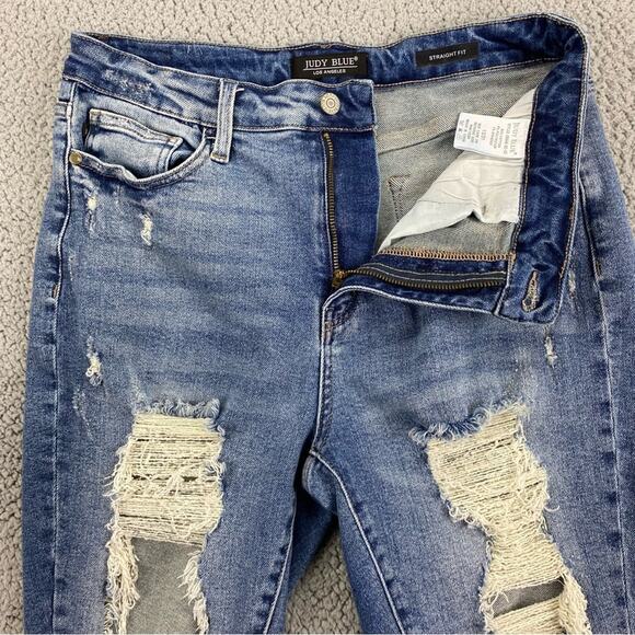 Judy Blue Women's Heavy Destroyed Distressed Straight Fit Jeans - Size: 13/31 - Picture 4 of 15